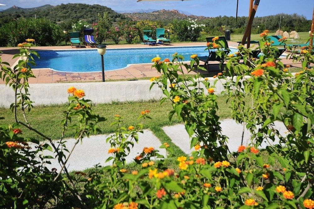 Hotel Baia Cea Bari Sardo Εξωτερικό φωτογραφία