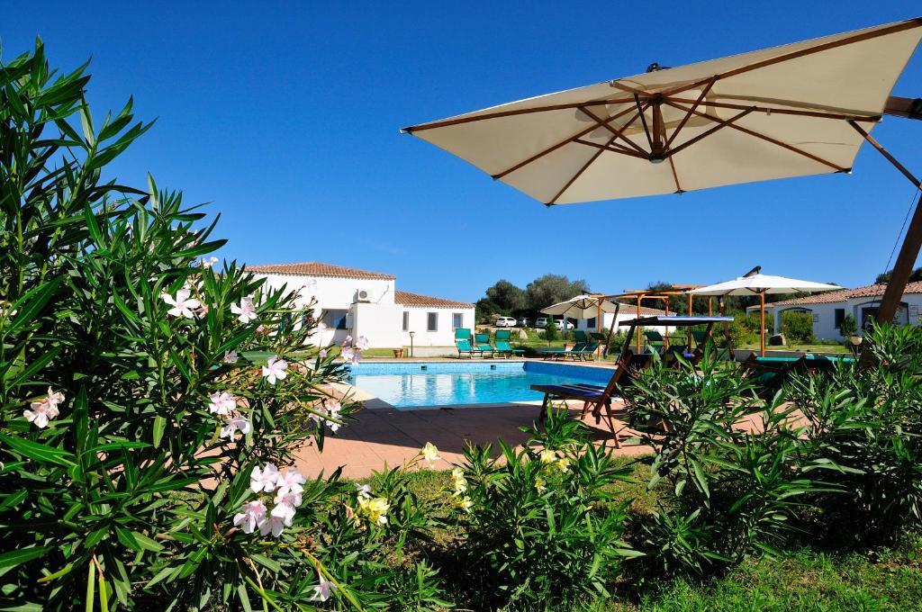 Hotel Baia Cea Bari Sardo Εξωτερικό φωτογραφία