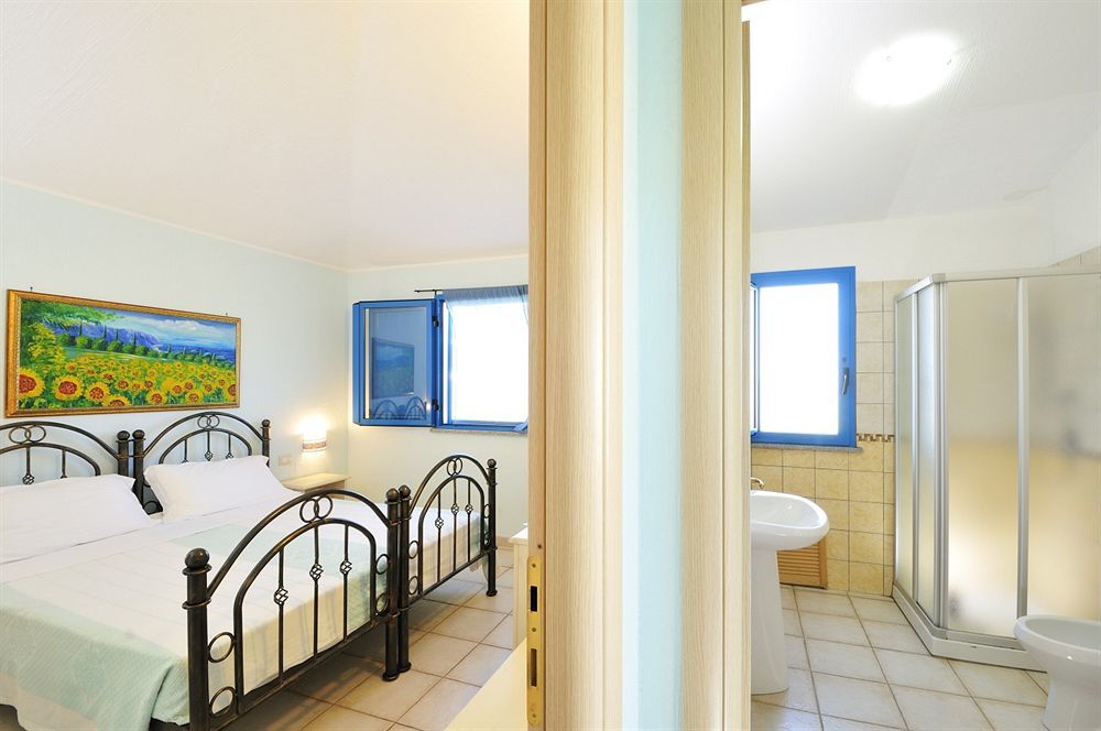 Hotel Baia Cea Bari Sardo Εξωτερικό φωτογραφία